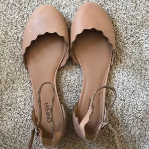 Crown Vintage Flats